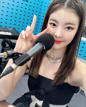 Photo : Lia at SBS Radio
