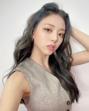 Photo : Itzy - Yuna