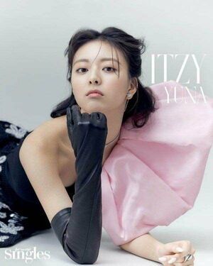 Photo : Yuna - Singles