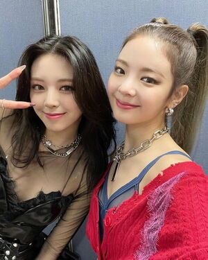 Photo : Lia & Yuna
