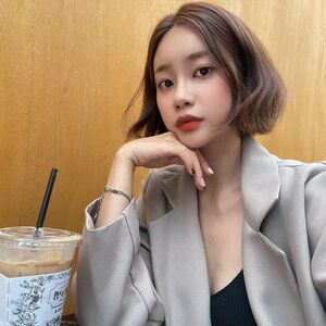 Photo : Ex AOA - Yuna