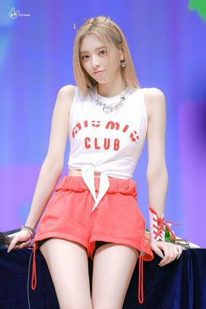 Photo : Happy Yuna Day!