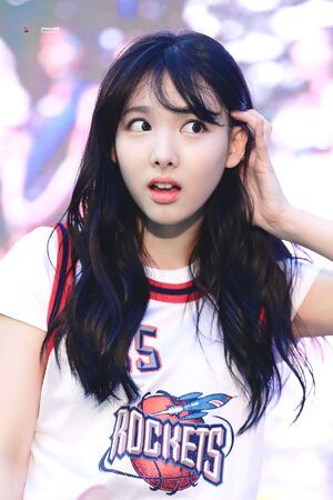 Photo : Nayeon