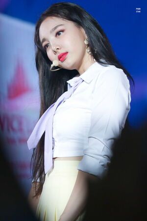 Photo : Nayeon