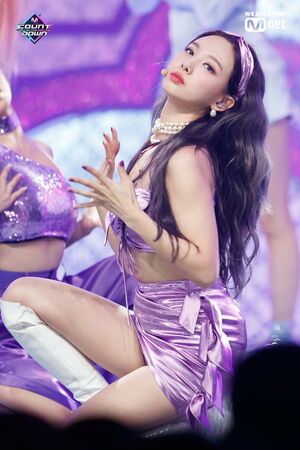 Photo : Nayeon