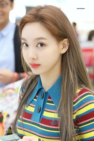 Photo : Nayeon