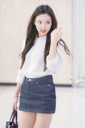 Photo : Nayeon