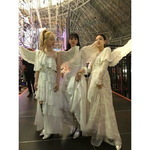 Photo : Dahyun, Momo & Nayeon