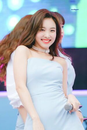 Photo : Nayeon