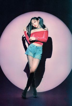 Photo : Nayeon 