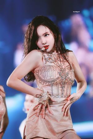 Photo : Queen Nayeon