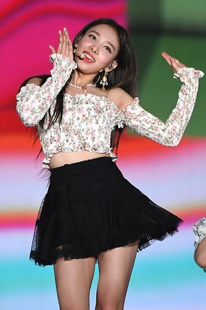 Photo : Nayeon