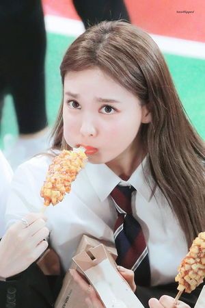 Photo : Nayeon