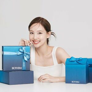 Photo : Biotherm.kr Instagram Update - Nayeon for Biotherm