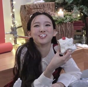 Photo : Cute Nayeon