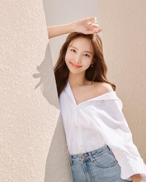 Photo : Nayeon