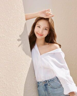 Photo : Nayeon