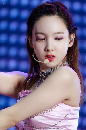 Photo : Nayeon
