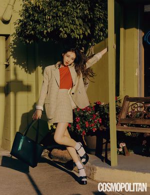 Photo : Nayeon x Cosmopolitan