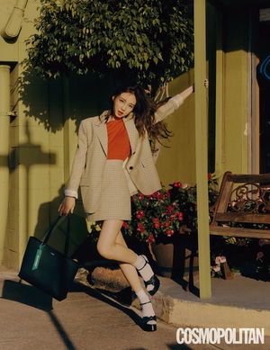 Photo : Nayeon x Cosmopolitan