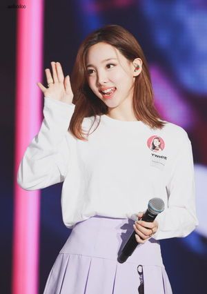 Photo : Nayeon