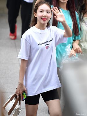 Photo : Nayeon