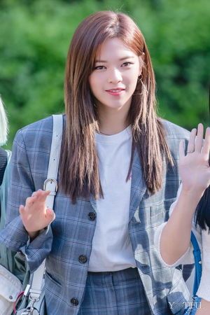 Photo : Jeongyeon