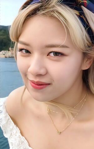 Photo : Jeongyeon