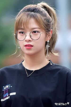 Photo : Jeongyeon