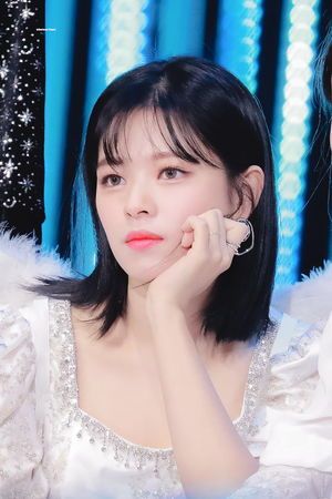 Photo : Jeongyeon