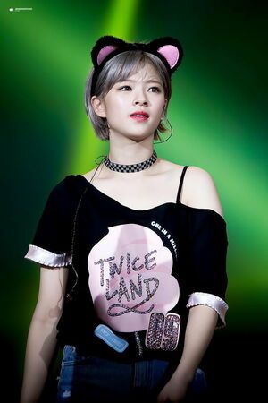 Photo : Jeongyeon