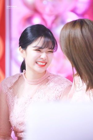 Photo : The way Jeongyeon smiles