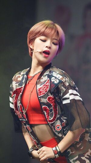 Photo : Jeongyeon
