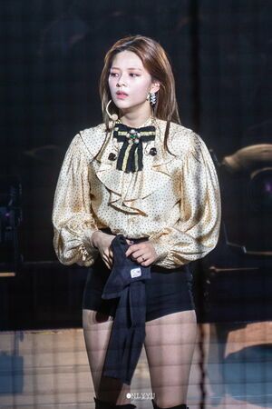 Photo : Jeongyeon