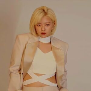 Photo : Jeongyeon