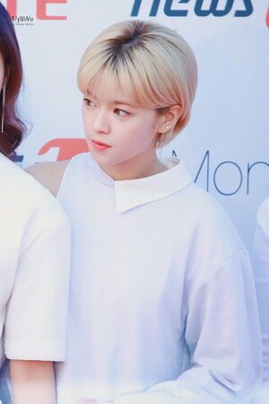Photo : Jeongyeon
