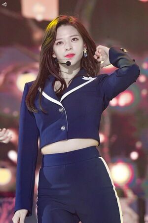 Photo : Jeongyeon