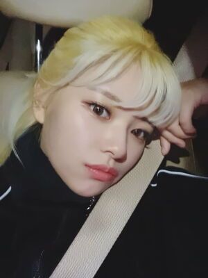 Photo : Jeongyeon bubble update