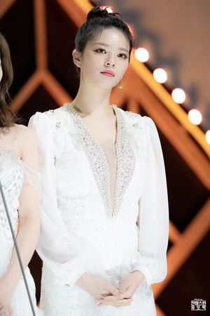 Photo : Jeongyeon