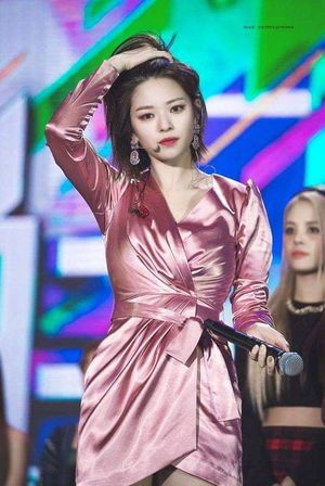 Photo : TWICE - Jeongyeon