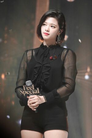 Photo : Jeongyeon