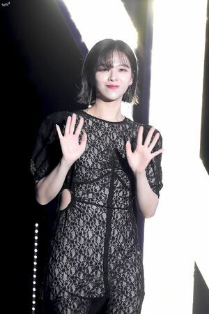 Photo : Jeongyeon