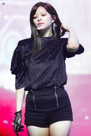 Photo : Jeongyeon