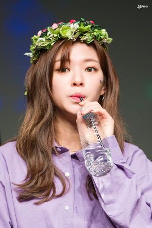 Photo : Jeongyeon
