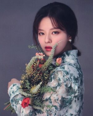 Photo : Jeongyeon