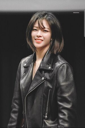 Photo : Jeongyeon