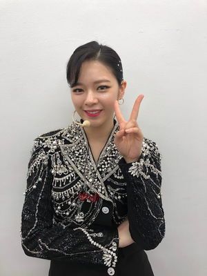 Photo : Jeongyeon