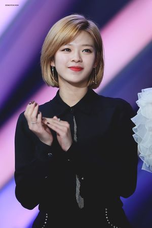 Photo : Jeongyeon