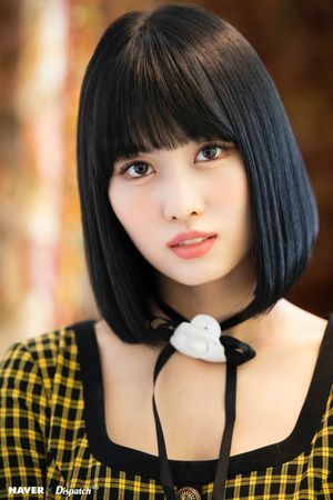 Photo : Love Momo with this hairstyle