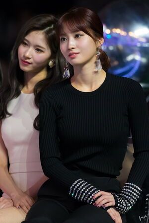 Photo : Momo & Sana